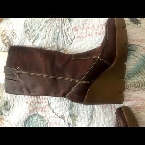 Beautiful knee high wedge Michael Kors boots